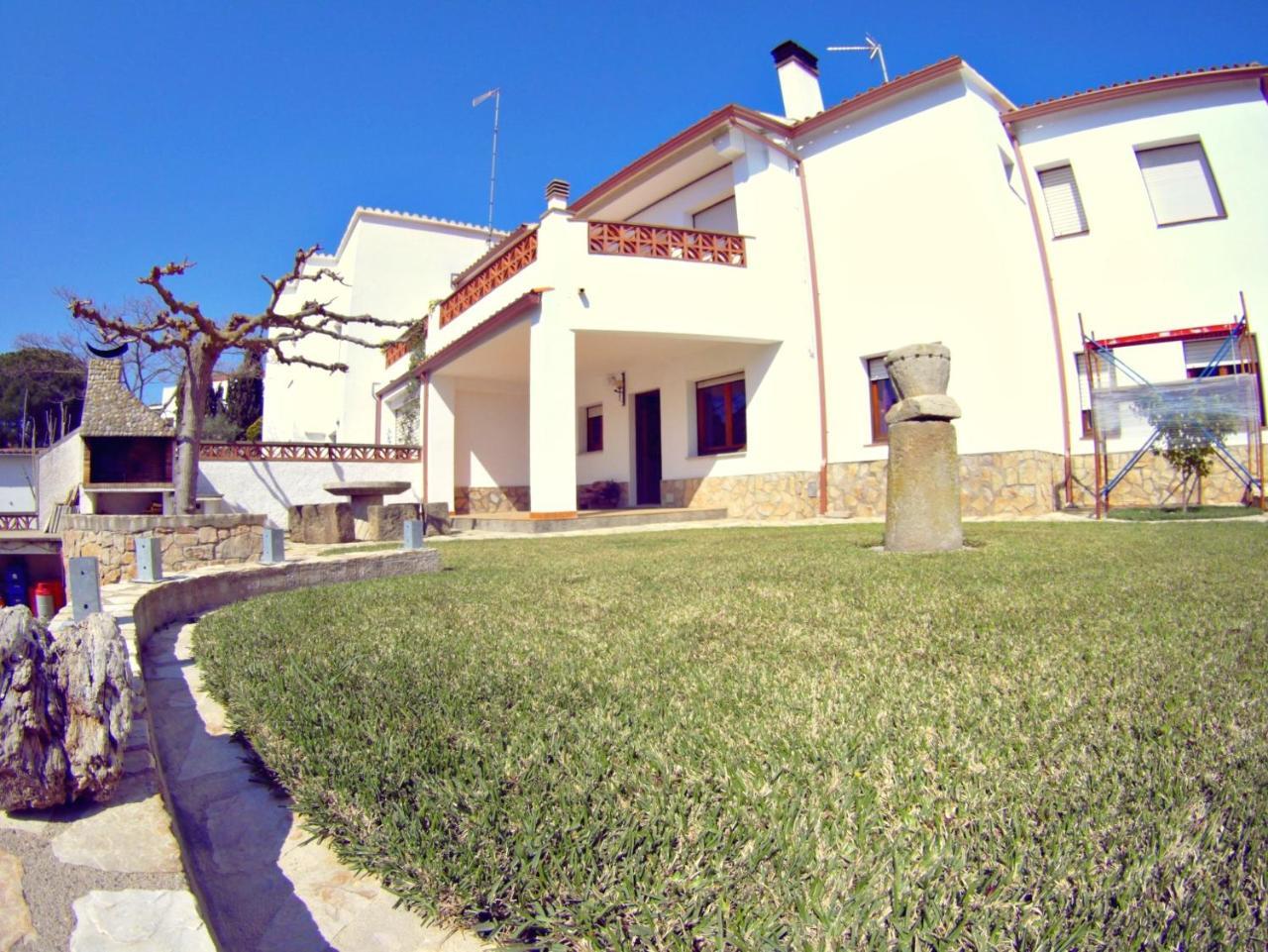 Vacay Apartamento Montgo, Agradable Jardin! En Costa Brava L'Escala! Exterior foto