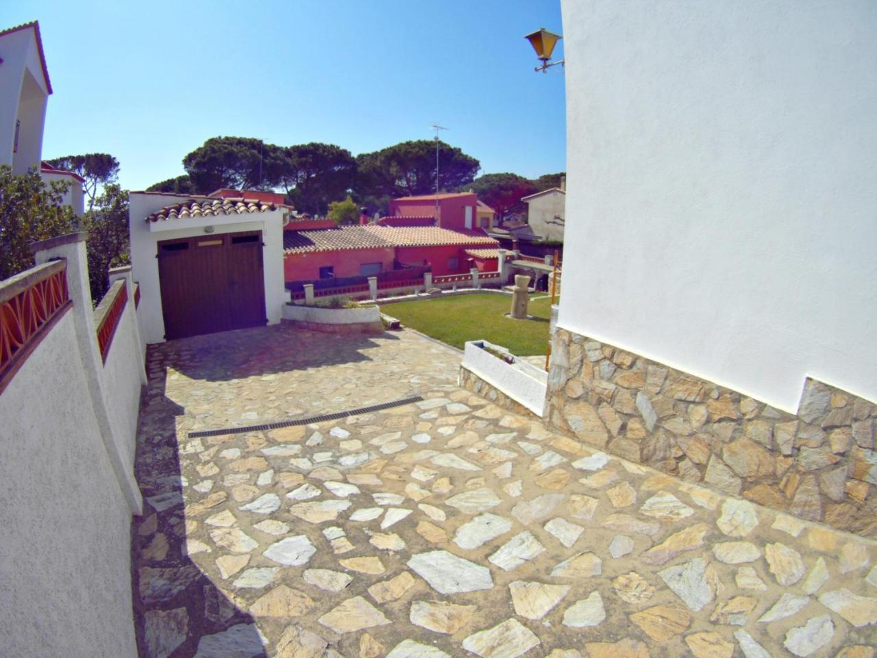 Vacay Apartamento Montgo, Agradable Jardin! En Costa Brava L'Escala! Exterior foto